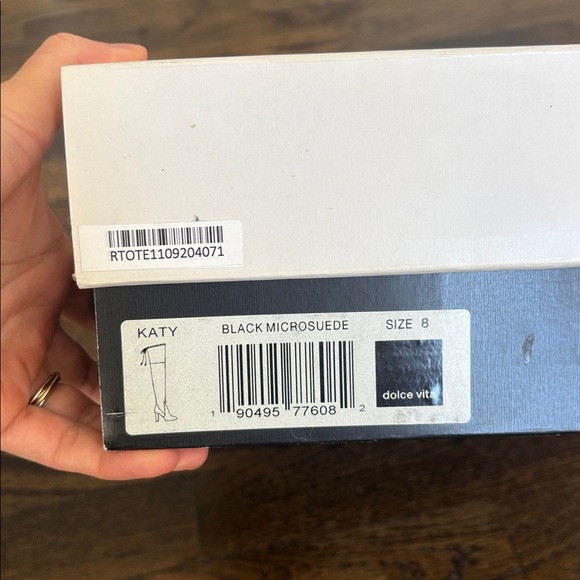 Dolce Vita Katy boots, size 8 - Picture 4 of 8